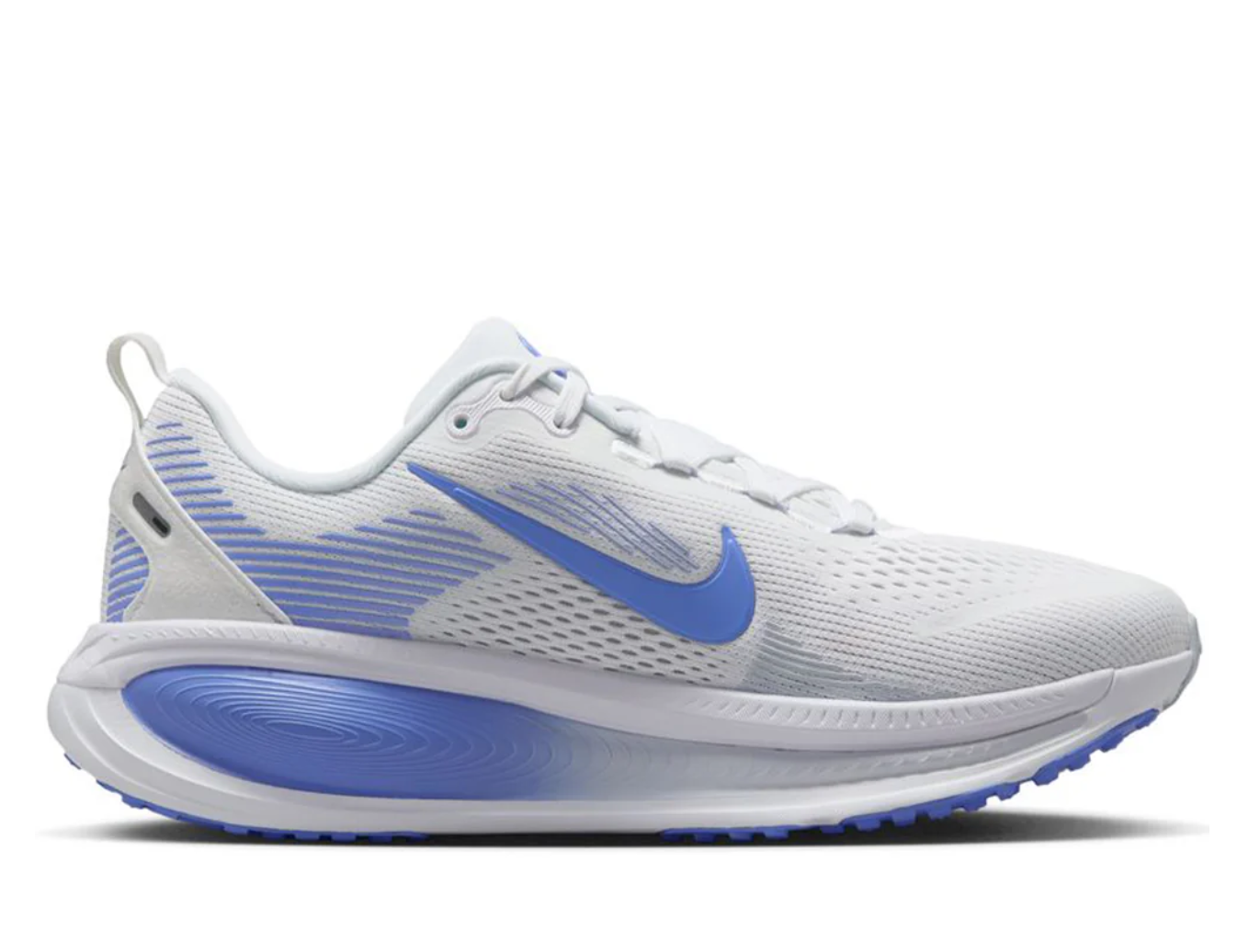 Nike WOMEN'S VOMERO 18 111