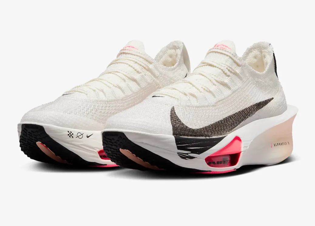 NIKE WOMEN'S ALPHAFLY 3 103